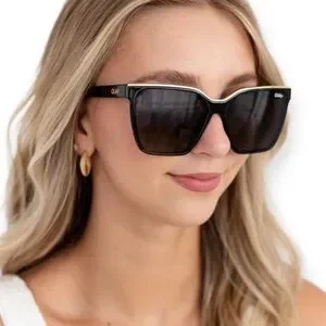 QUAY Level Up Sunglasses Blue Frame Grey Gradient Lenses Oversized NWT Quay Australia | Accessories | Quay Level Up Sunglasses Blue  main image 2